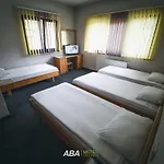 Μοτέλ Garni Aba