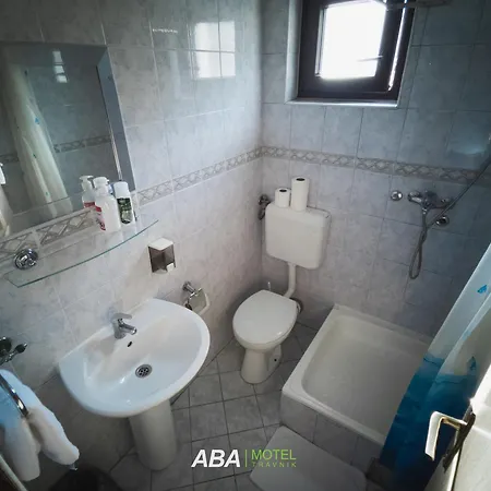 Garni Aba טראווניק